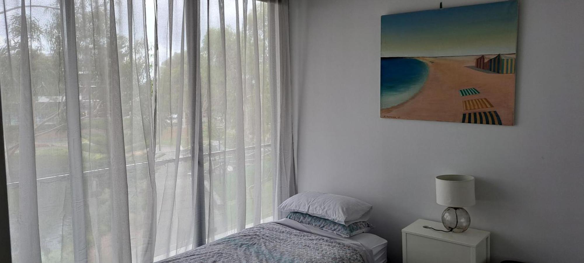 Marina View Apartment On The Maribyrnong River, Melbourne Esterno foto